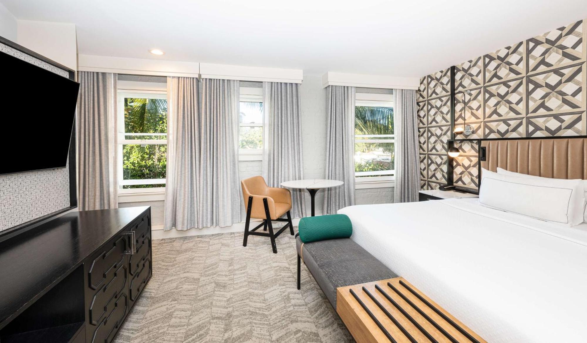Hotel Virginia Santa Barbara, Tapestry Collection By Hilton Екстериор снимка